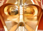 Köpa Darth Vader-hjälm i guld för 12 miljoner kronor?