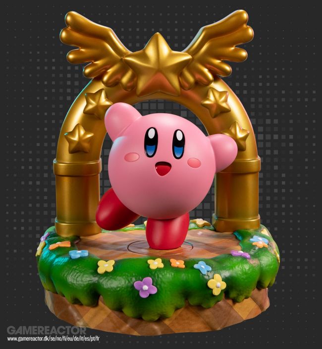 Kirby and the Goal Door (PVC Statue)